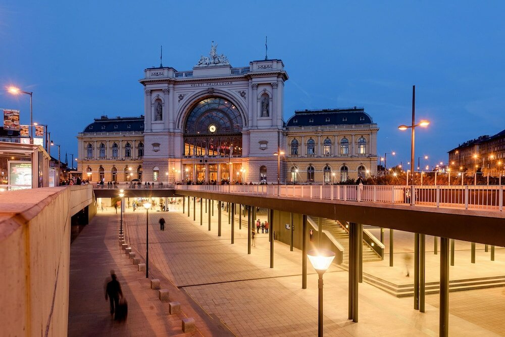 Фото отеля 1