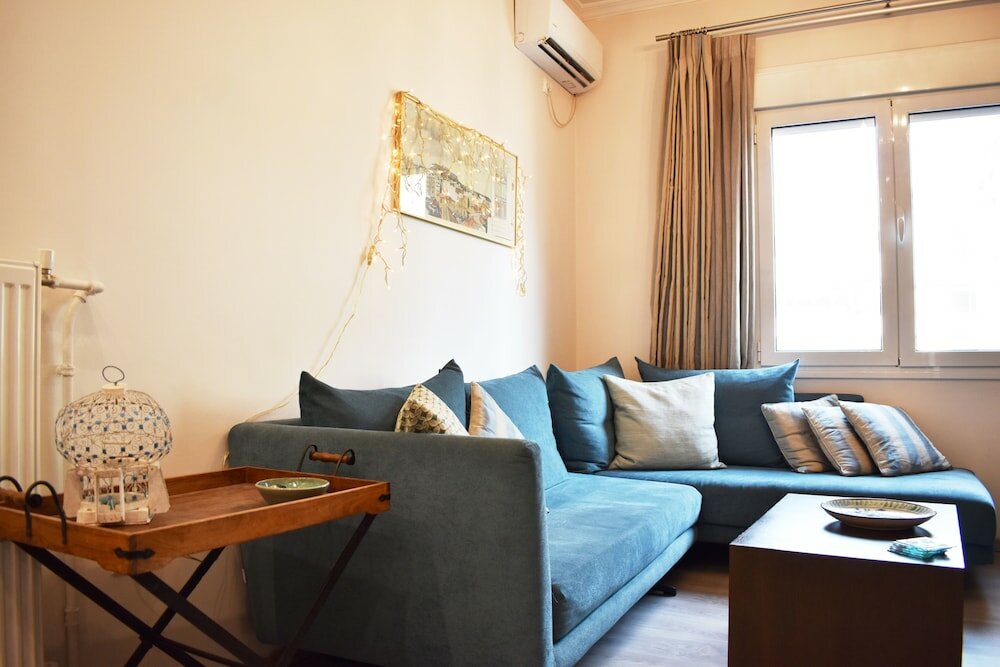 Фото A Skip Away from the Acropolis Museum