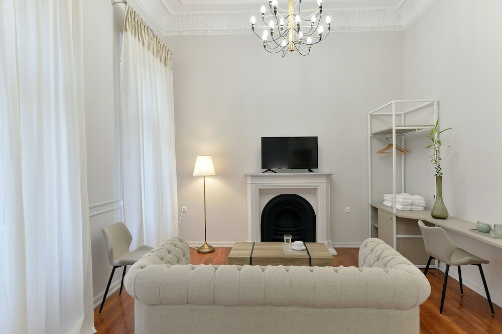 Фото 1900 Athenian House