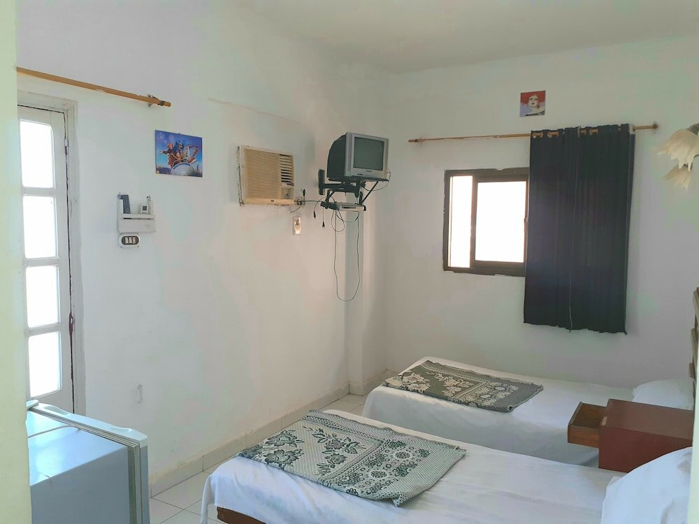 Фото Seasons Hotel