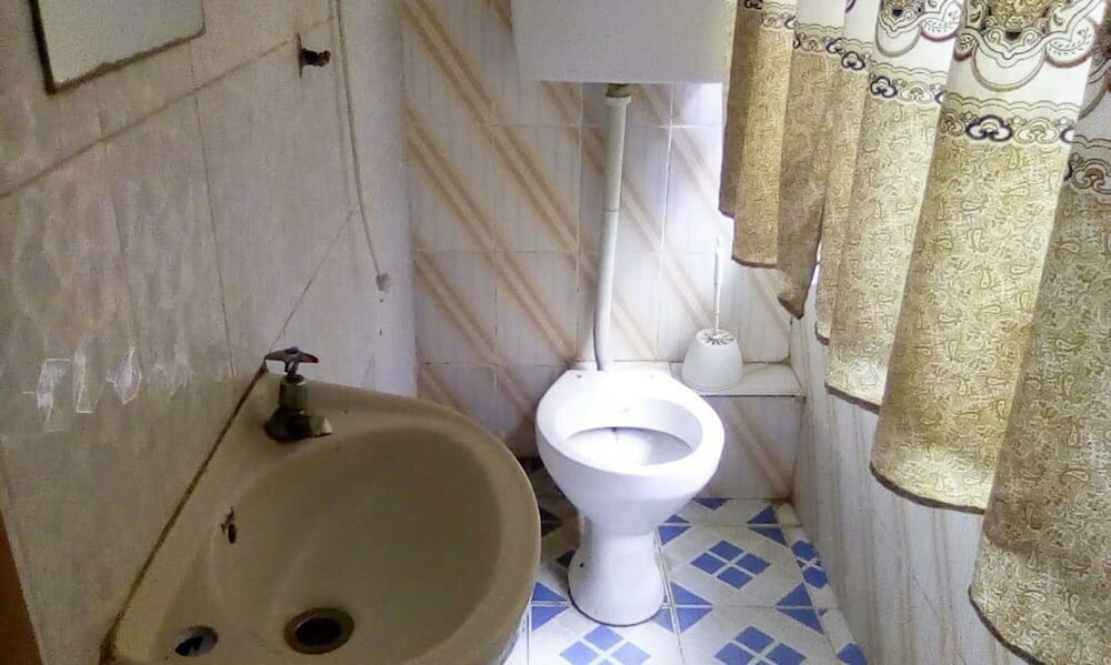 Фото Loika Guest Lodge - Nakuru