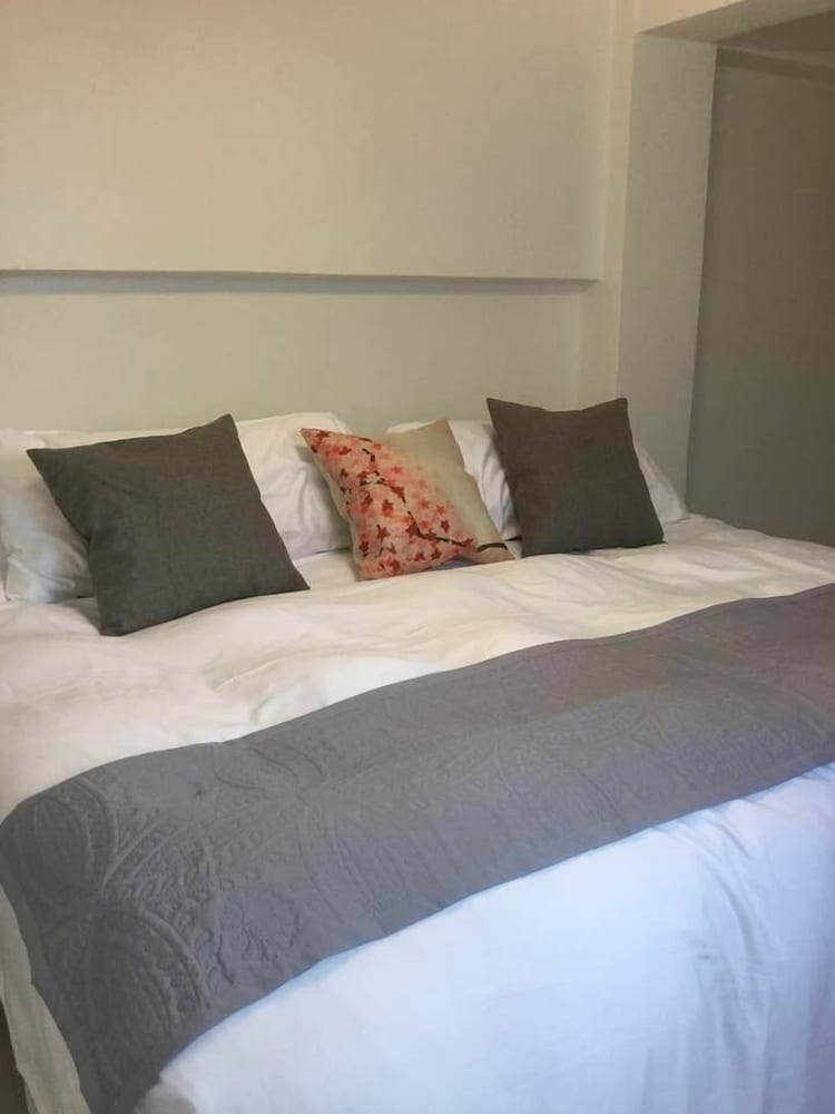 Фото Lugar Unico EN Zaragoza y Tecnologico