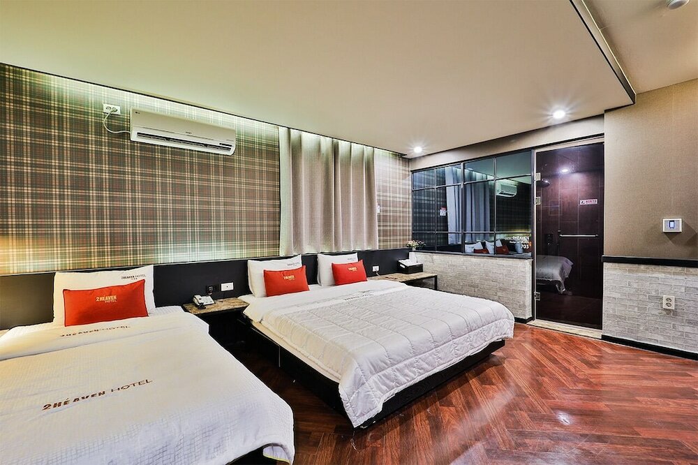 Фото 2heaven Hotel