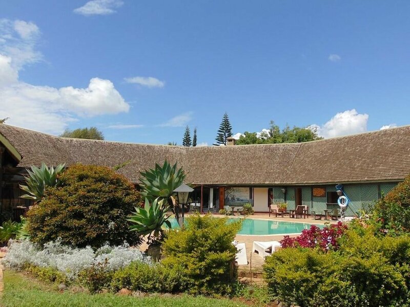 Гостиница Naro Moru River Lodge