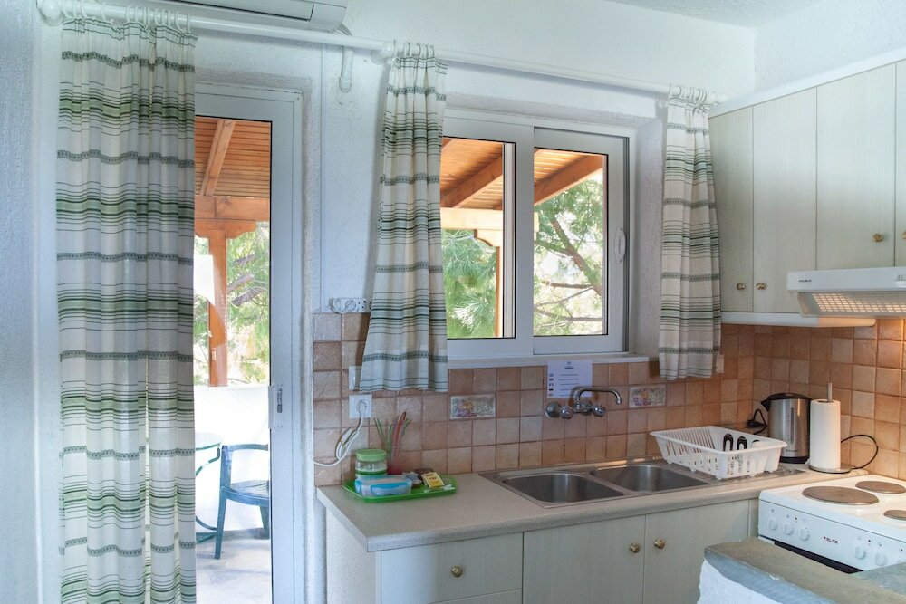 Фото Phoenix Beachside Condos