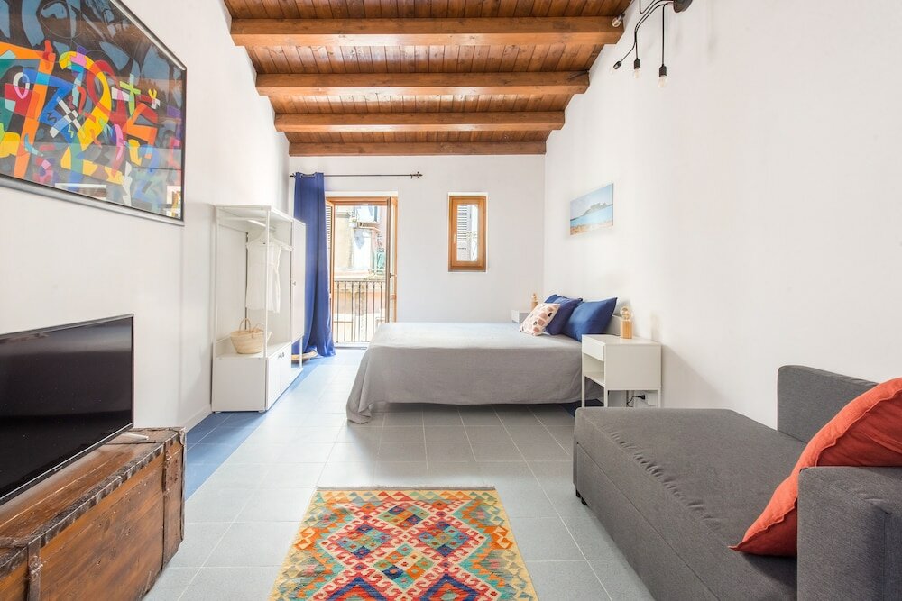 Фото Vucciria Apartments by Wonderful Italy