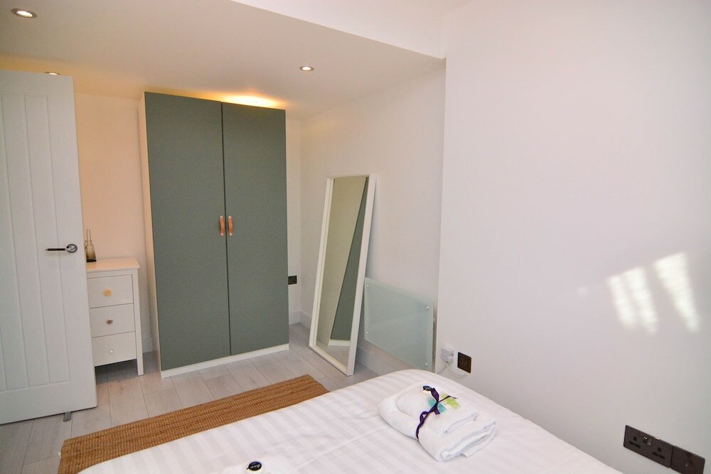 Фото Macarena Wharf Apartments