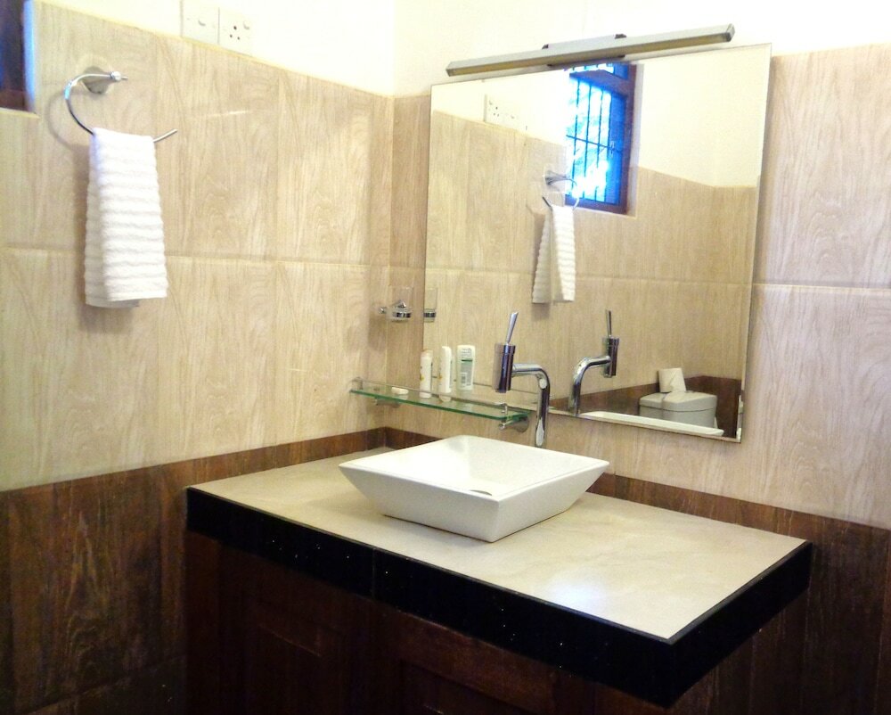 Фото Naturehawks Safari Villa Yala