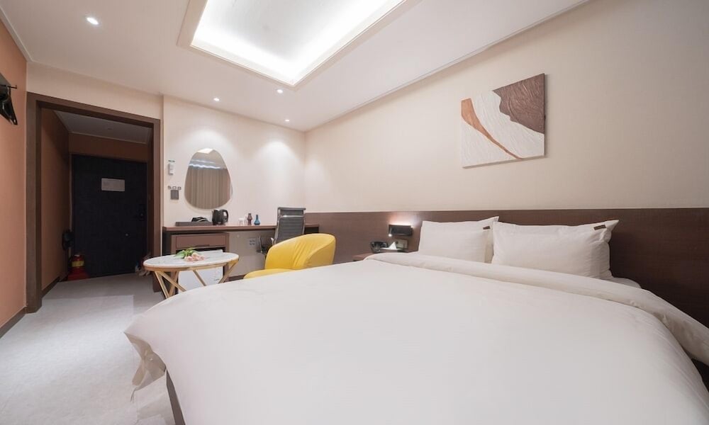 Фото H-Avenue Hotel Geomdan New Town