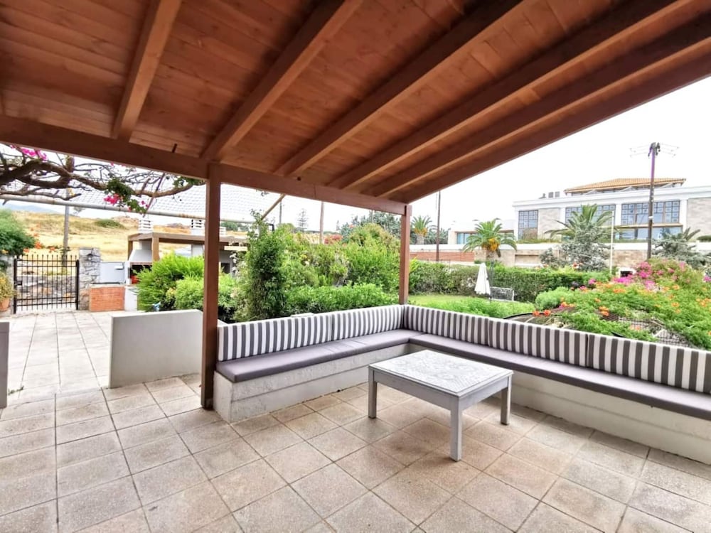 Фото Anissaras Luxury Villa