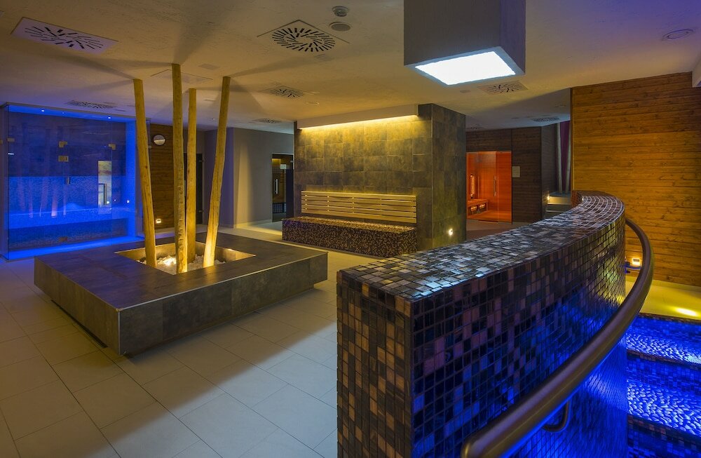 Фото Kupele Cerveny Klastor Smerdzonka