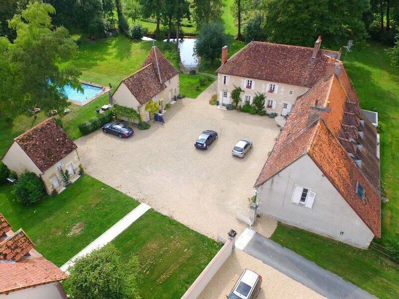 Гостиница Le Parc des Aubiers