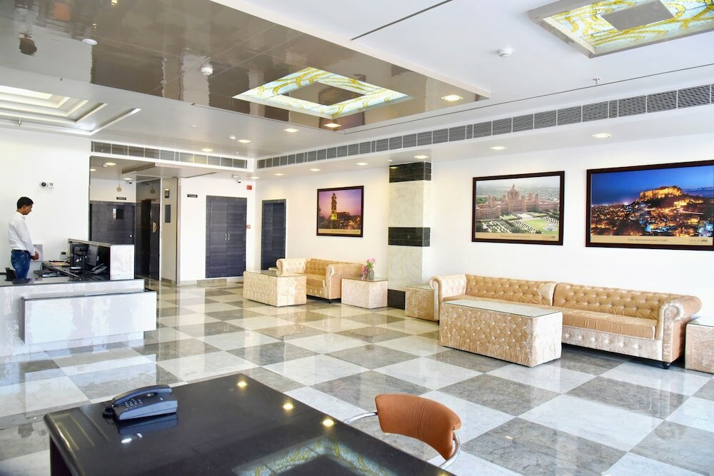 Фото отеля 1