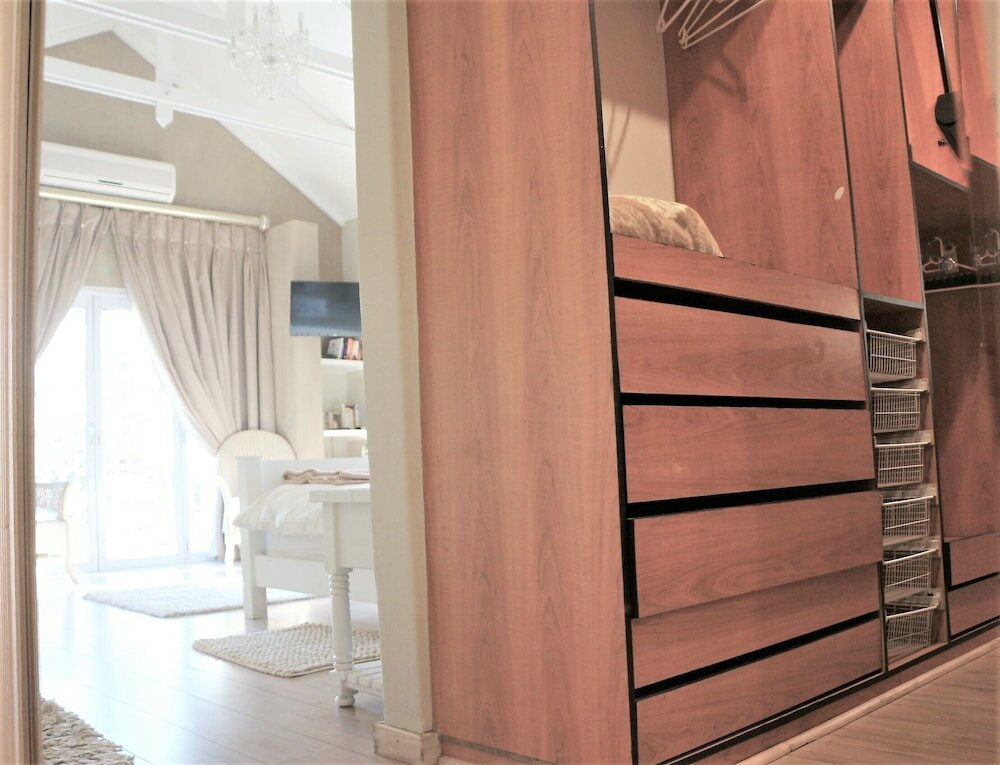 Фото Indigo Moon Guesthouse