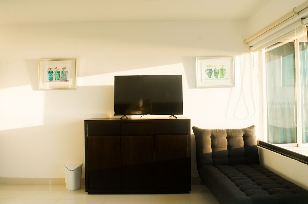 Фото Beachfront Penthouses at Brisas by The Spot