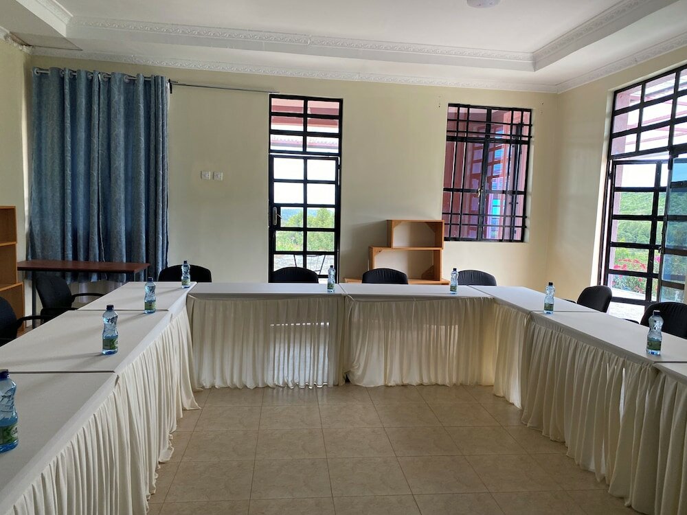 Фото Acacia Gardens Gilgil