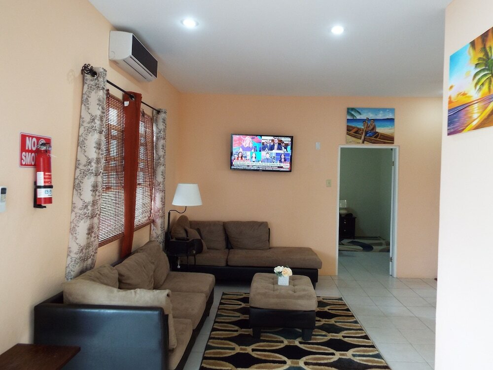 Фото Lake View Condo