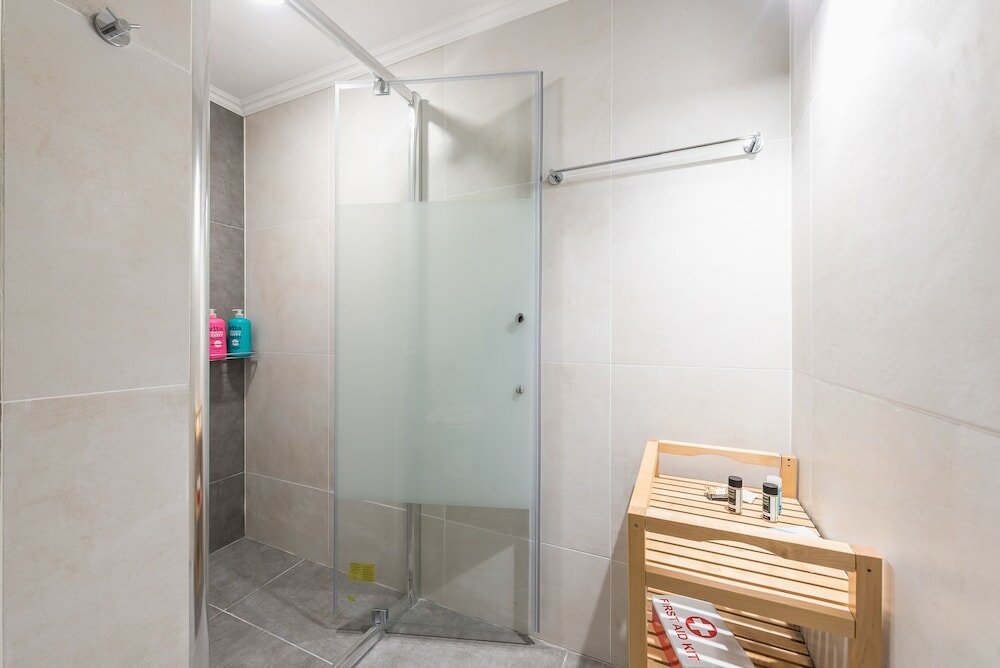 Фото Spacious Acropolis Home by CloudKeys