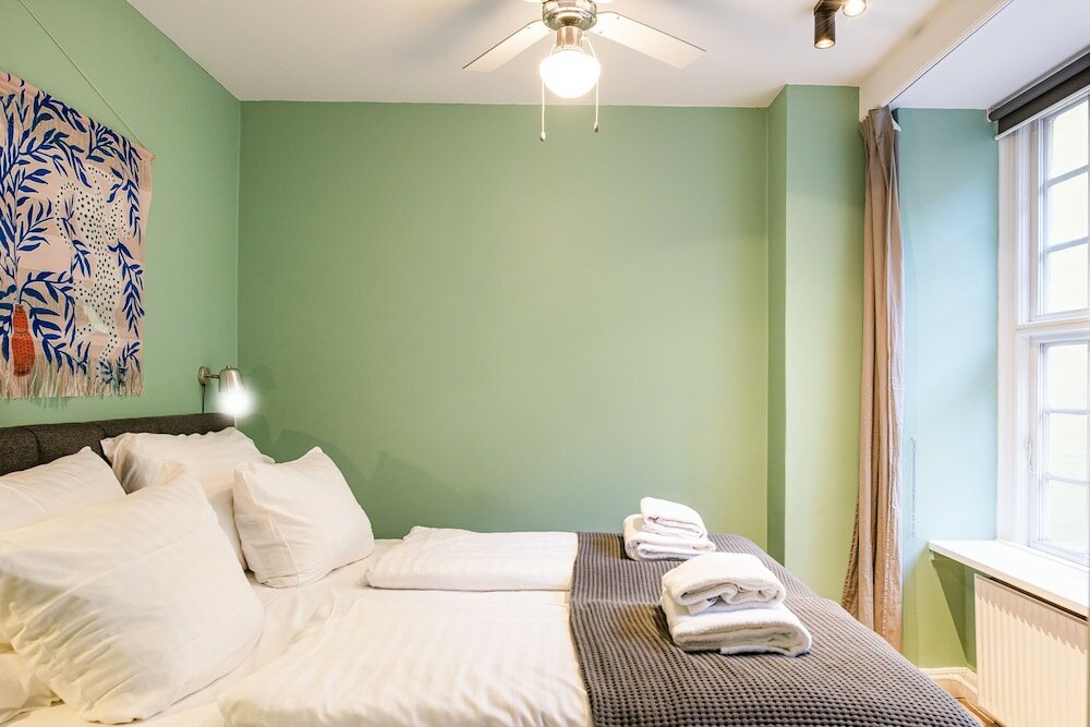 Фото The Churchill 4 - Into This Place