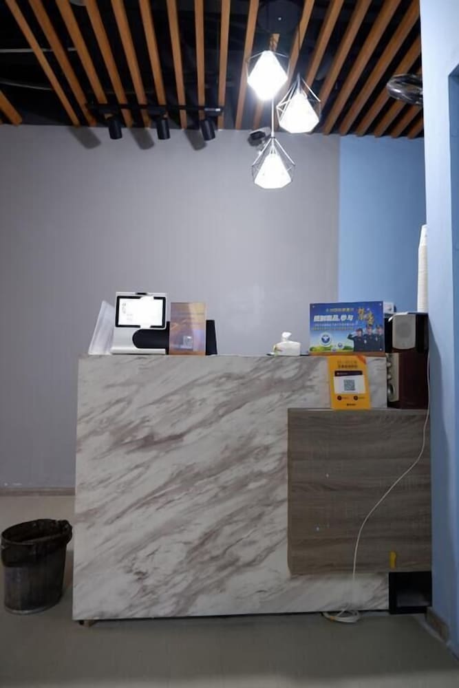 Фото East Station International Youth Hostel