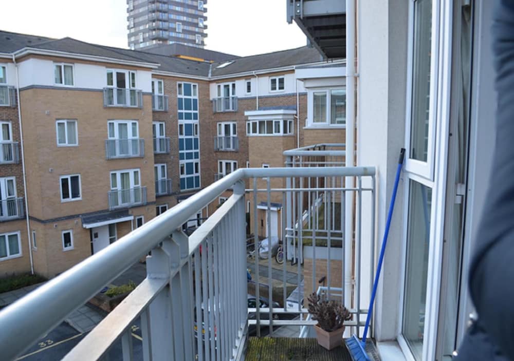 Фото Double Room & Private Bathroom