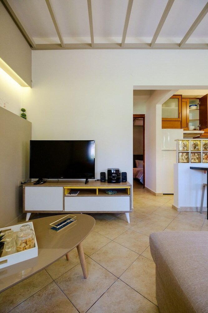 Фото Newly renovated Garden Flat