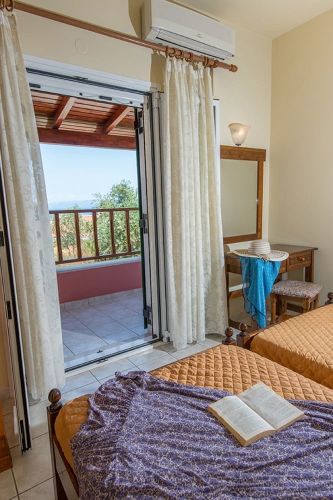 Фото Blue Horizon