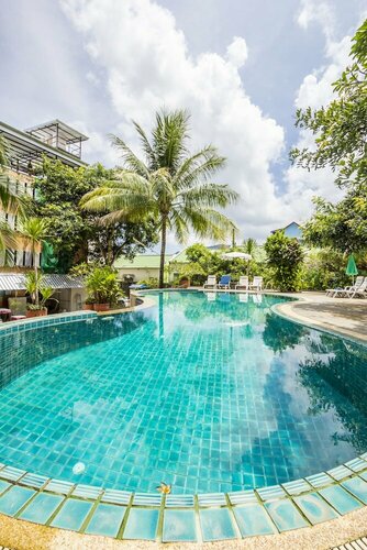 Baan Lukkan Resort Hotel