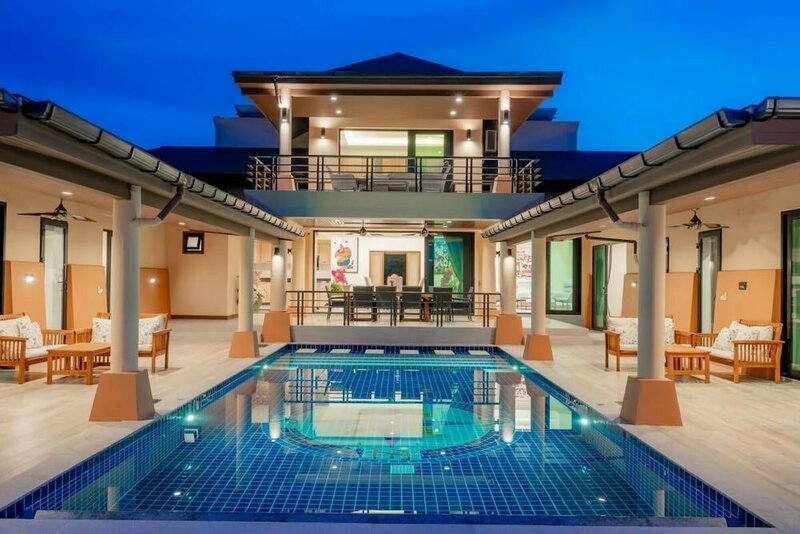 Гостиница Luxury 5 Bedroom Villa nr to Beach - Srs
