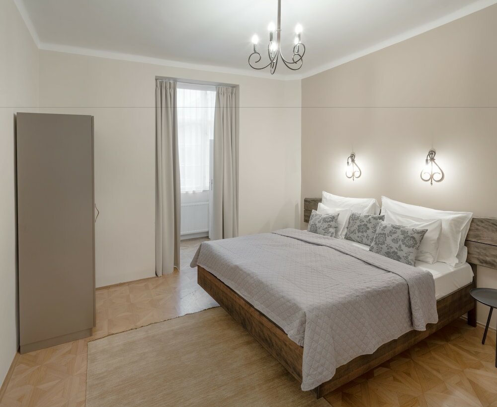 Фото 6 Continents Apartments by Adrez Living