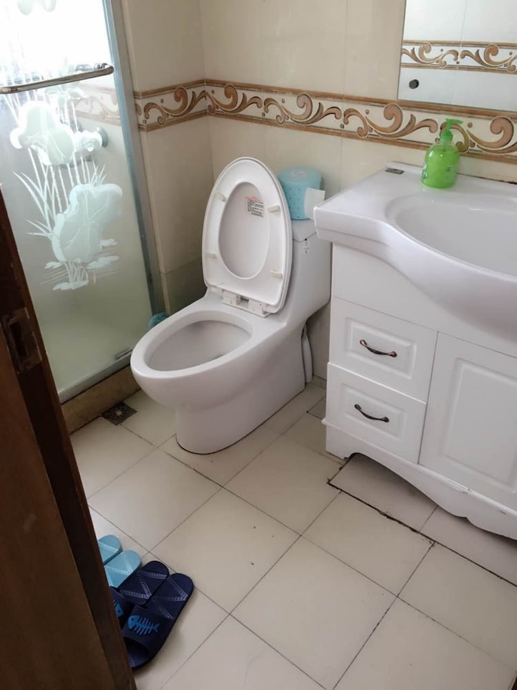 Фото Shanghai Lost International Youth Hostel