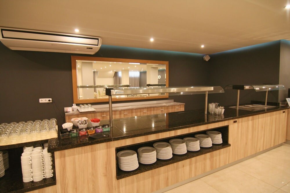 Фото Hotel Cabot Playa Grande - Adults Only
