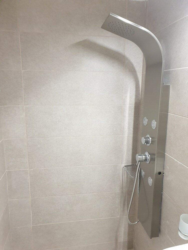 Фото Elvita Apartments 3