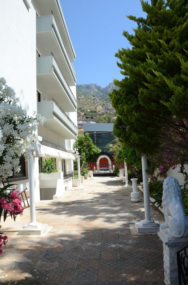 Фото Hotel Mon Repos