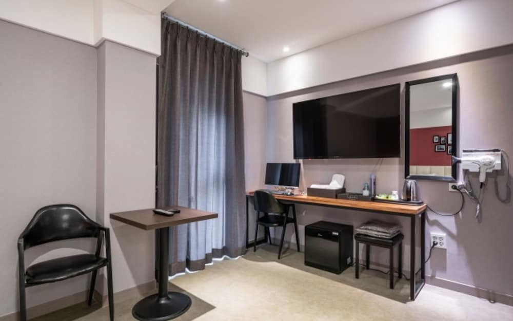 Фото Soseol Smith Hotel