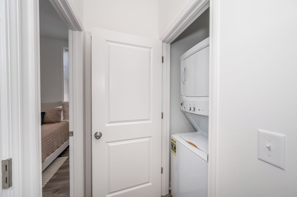 Фото Covington Charm 201