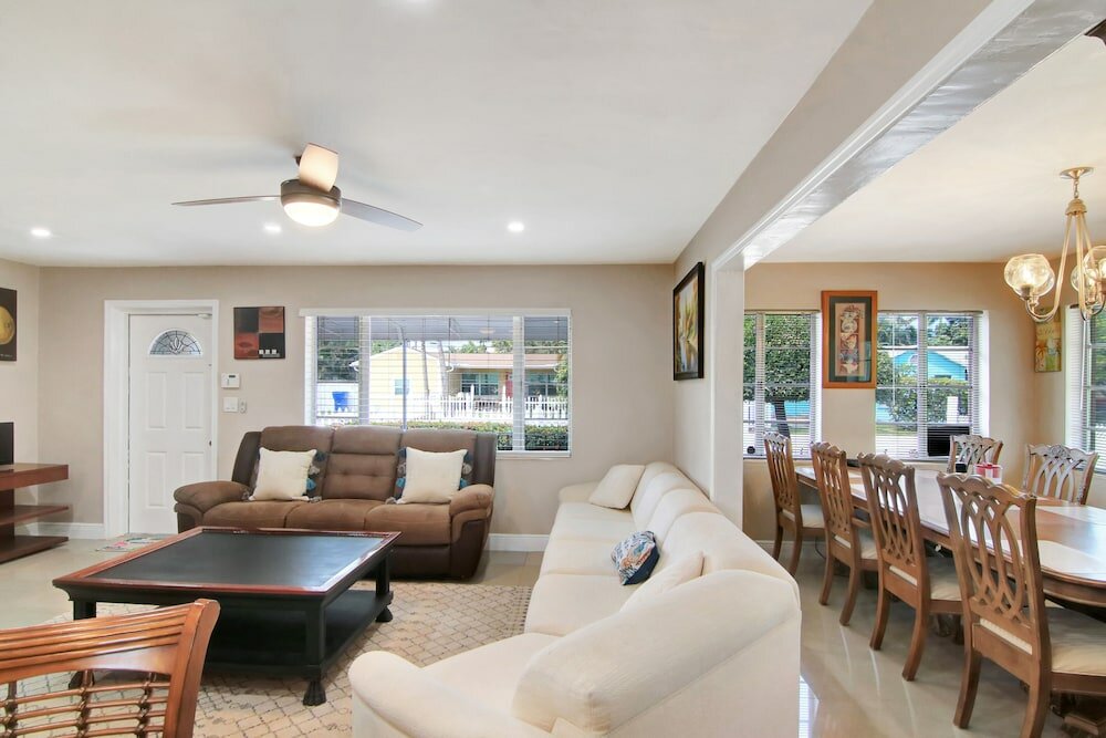 Фото Beach-anchor Palms