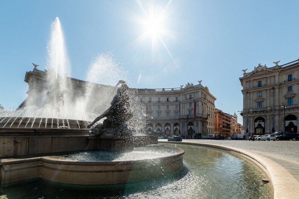 Фото отеля 2