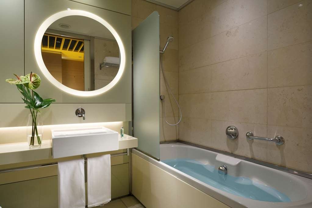 Фото Una Hotels Bologna Centro