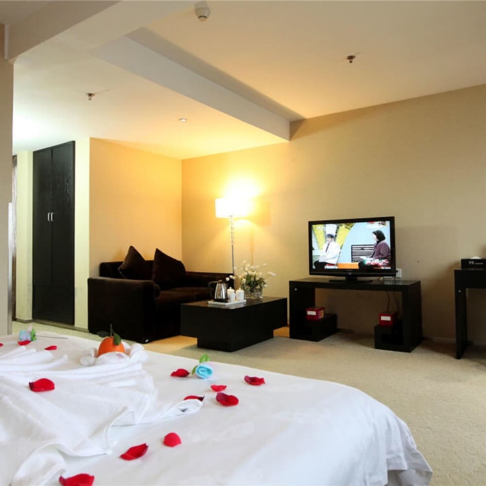 Фото Bo Lian Hui Fashion Hotel