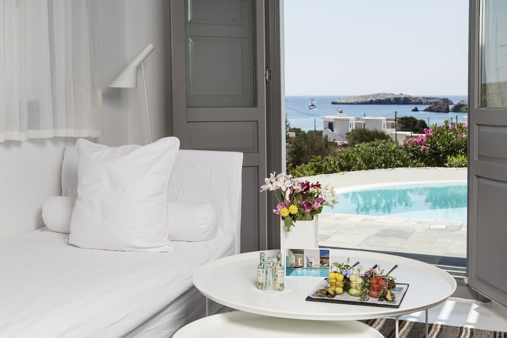 Фото Anemi Folegandros