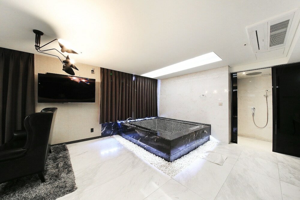 Фото Yeoksam Rich Well