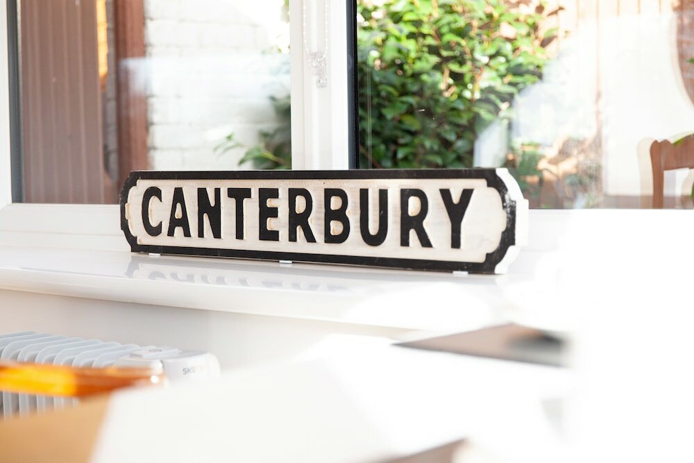 Фото Harriet House B&b