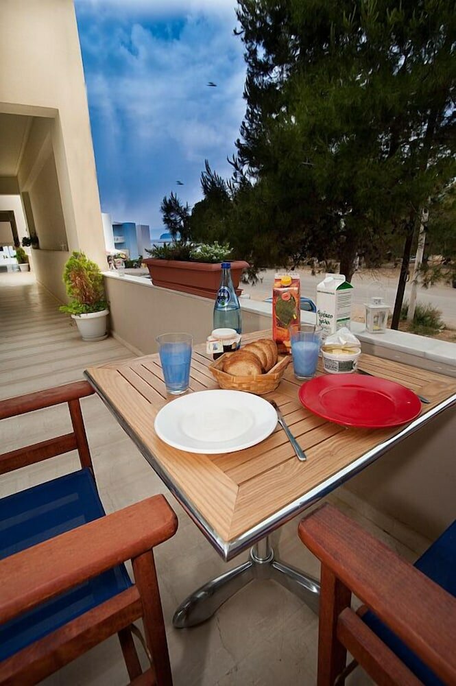 Фото Marathakis Apartments