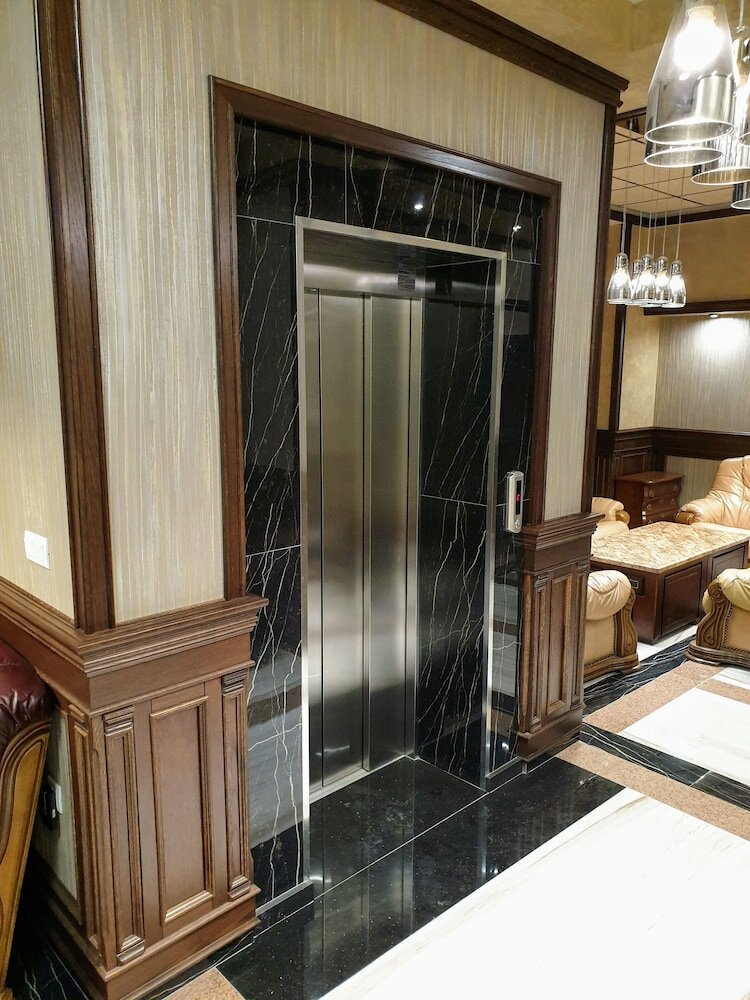 Фото Hotel Central