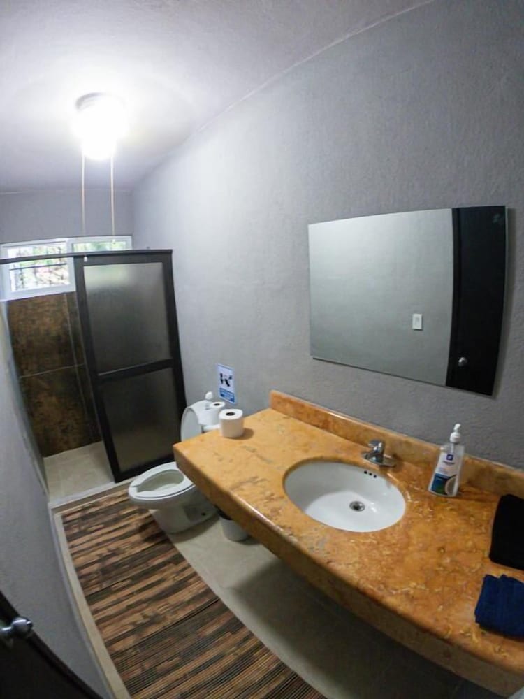 Фото Royal Honey Hostel