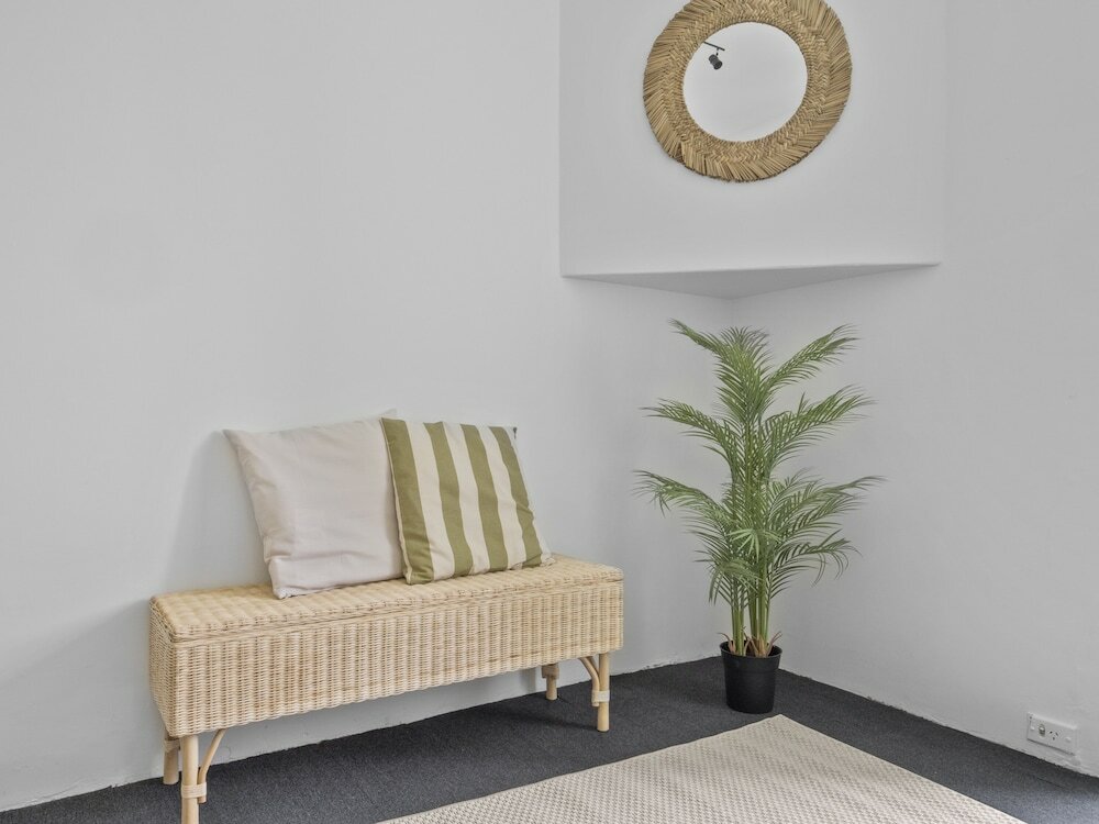 Фото Venus Potts Point - Hostel - Women only