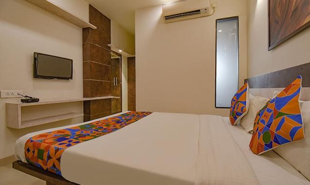 Фото Fabhotel Rs Apartment