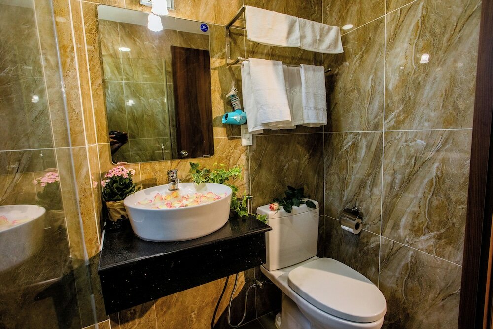 Фото GoldCoast Hotel