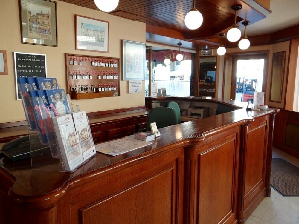 Фото Hotel du Cheval Rouge